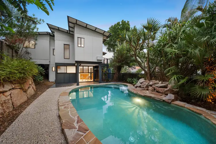17 Amethyst Place, Yaroomba QLD 4573