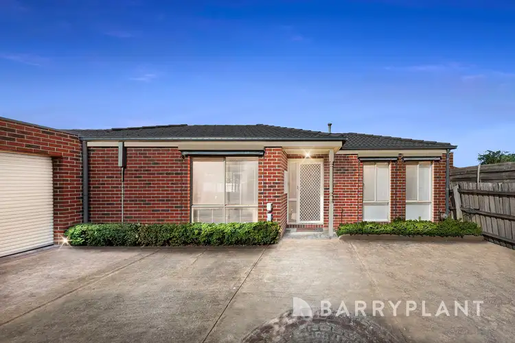 2/8 Michael Avenue