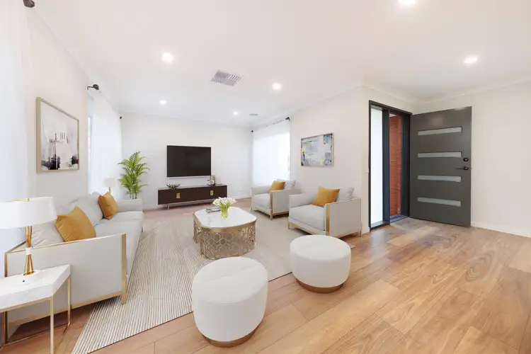 Second view of Homely house listing, 2 Melgaard Court, Wodonga VIC 3690