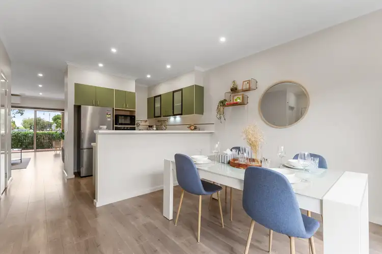 Sixth view of Homely house listing, 39 Amberlea Circuit, Taylors Hill VIC 3037