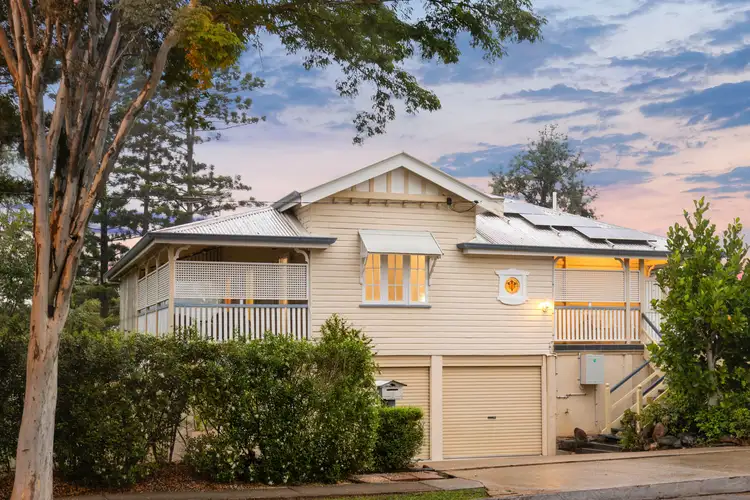 6 Isles Road, Indooroopilly QLD 4068