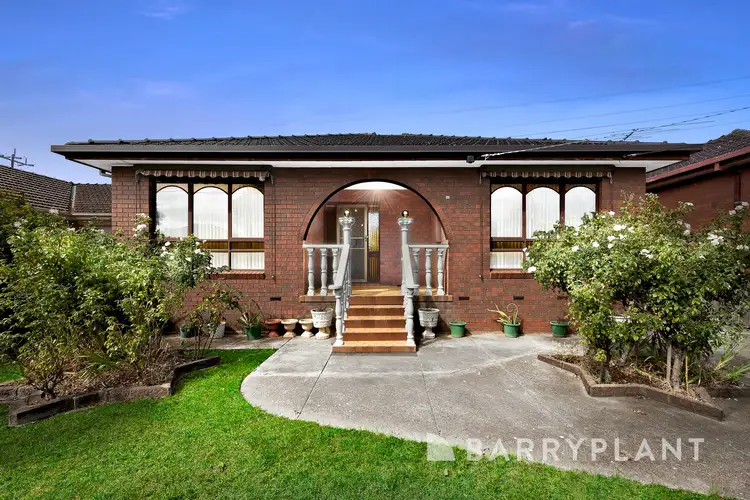 22 Fremont Parade