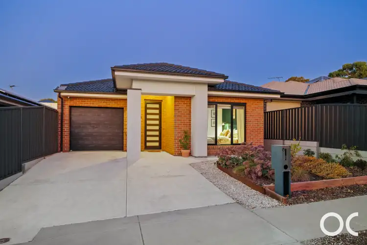 Second view of Homely house listing, 8 Colins Way, Onkaparinga Heights SA 5163