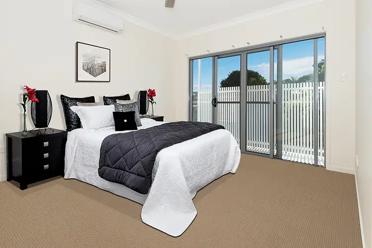 Sixth view of Homely house listing, 2/3 Cook Street, North Ward QLD 4810