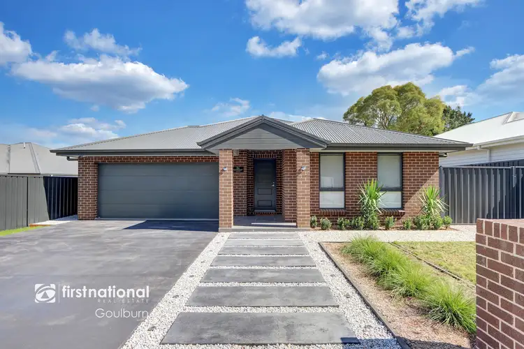 24 Wollondilly Avenue, Goulburn NSW 2580