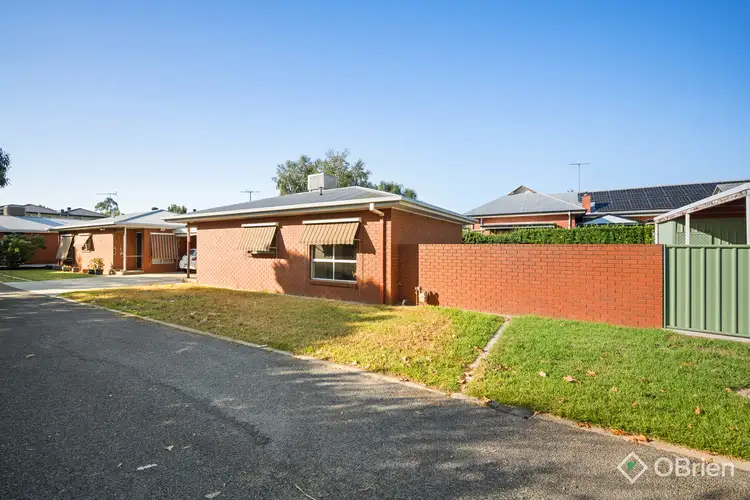 2/30 Norton Street, Wangaratta VIC 3677