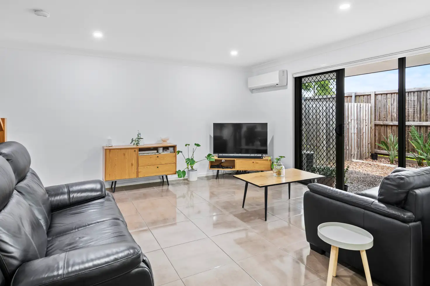 Main view of Homely unit listing, 5/2 Pandanus Place, Upper Coomera QLD 4209