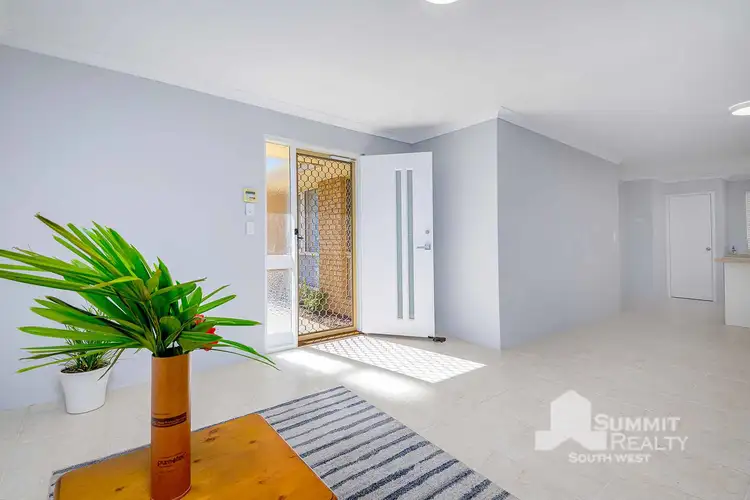 Fourth view of Homely unit listing, 1/104 Paris Road, Australind WA 6233