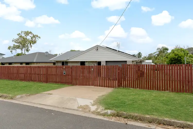 9 Barry Street, Gracemere QLD 4702