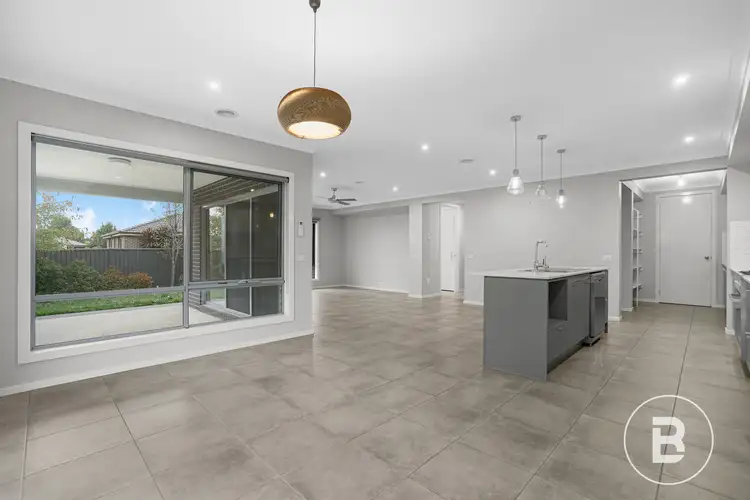 Fifth view of Homely house listing, 3 Cahill Close, Lucas VIC 3350