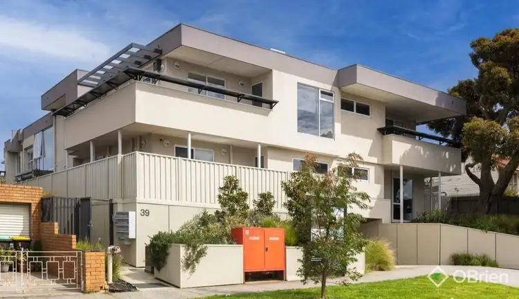 Main view of Homely rural property listing, 3/39 Parkers Road, Parkdale VIC 3195