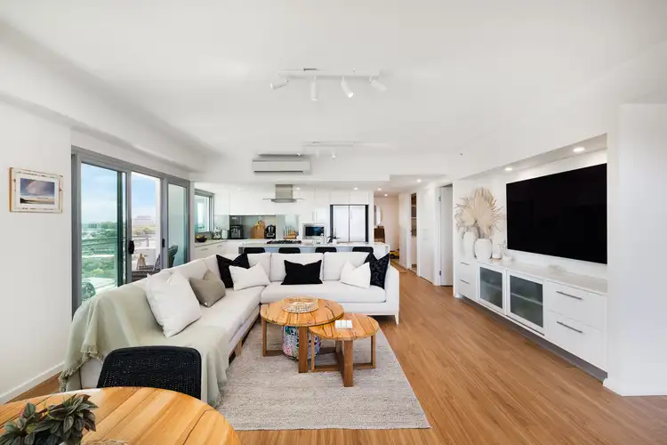 Third view of Homely unit listing, 1004/185 Redcliffe Parade, Redcliffe QLD 4020
