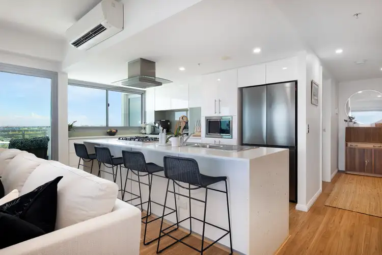 Fourth view of Homely unit listing, 1004/185 Redcliffe Parade, Redcliffe QLD 4020
