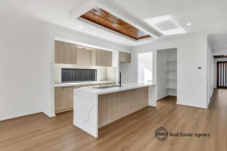 Sixth view of Homely house listing, 84 Buckingham Boulevard, Strathtulloh VIC 3338