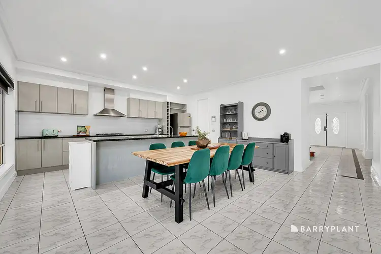 Sixth view of Homely house listing, 3 Ilyuka Way, South Morang VIC 3752