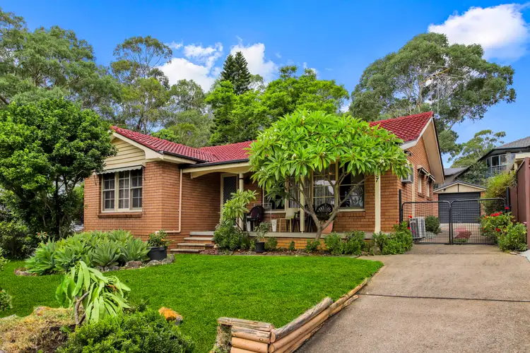37 Lodge Avenue
