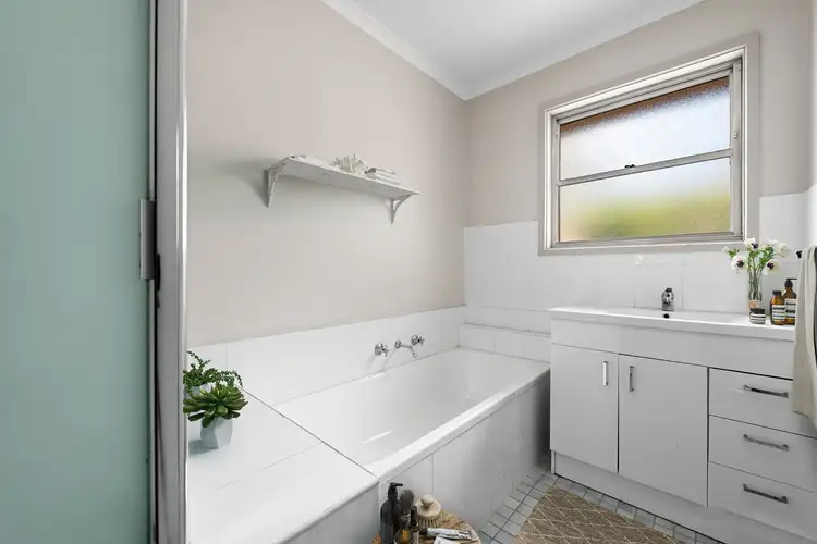 Fourth view of Homely house listing, 6 Sheringa Court, Mornington VIC 3931