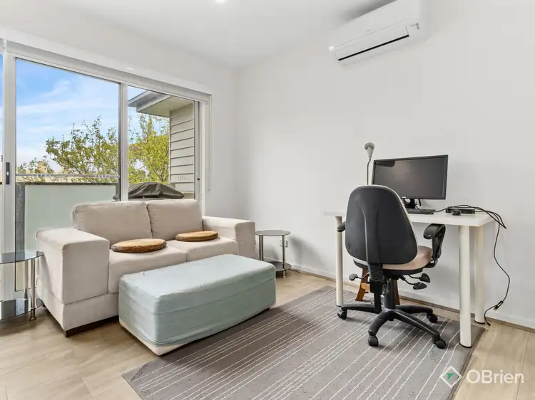 Fifth view of Homely townhouse listing, 2/81 Barkly Street, Mordialloc VIC 3195