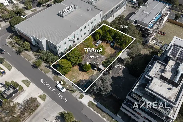 1 Rodgerson Road, Box Hill VIC 3128