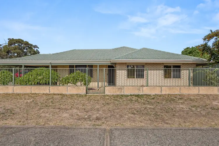 2 Jacksonia Street, Glen Iris WA 6230