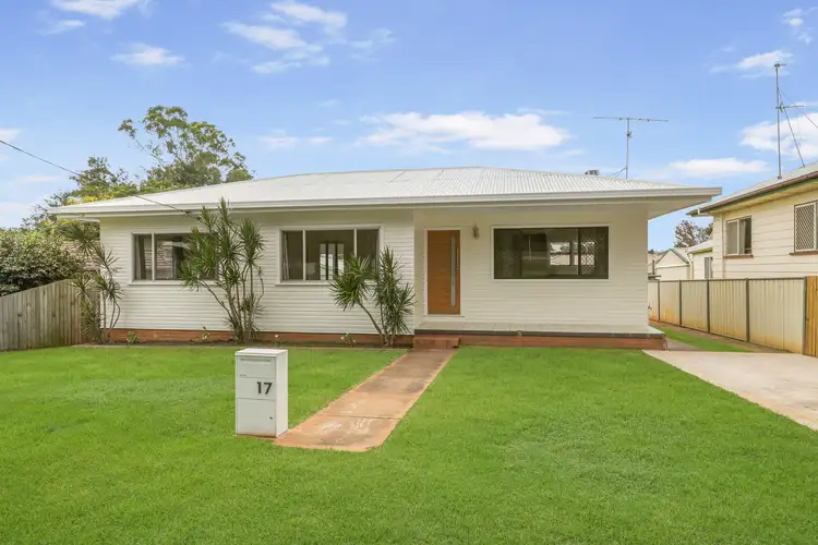 17 Tynedale Avenue, Newtown QLD 4350