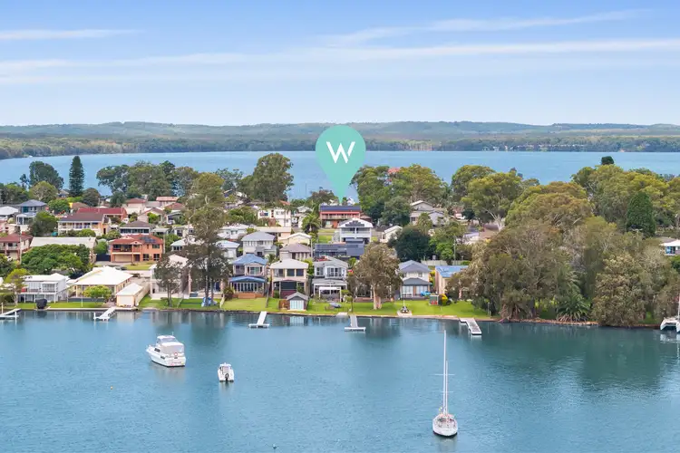 30 Marmion Street, Mannering Park NSW 2259