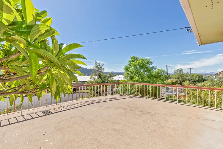 Fifth view of Homely house listing, 33 Parry Street, Tamworth NSW 2340