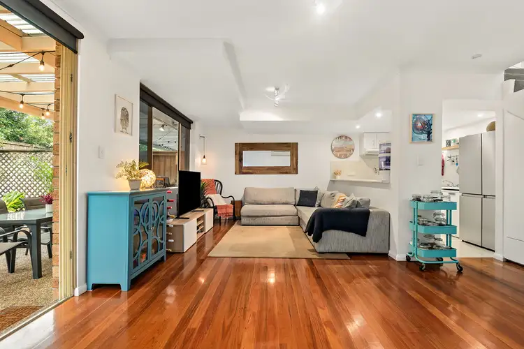 53/2 Forest Road