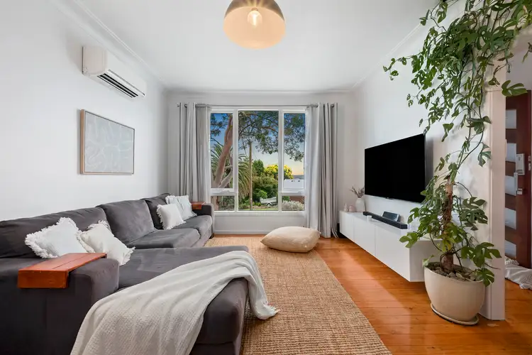 Second view of Homely house listing, 19 Amsdale Avenue, Macquarie Hills NSW 2285