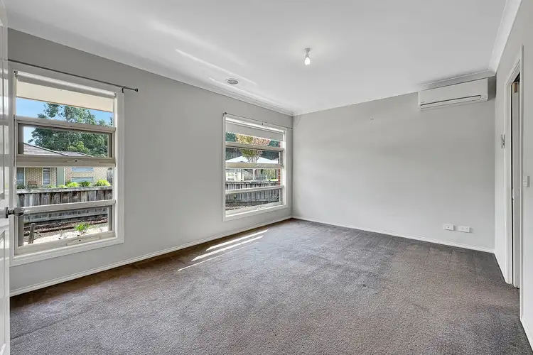 Fifth view of Homely house listing, 1 Jane Court, Drouin VIC 3818