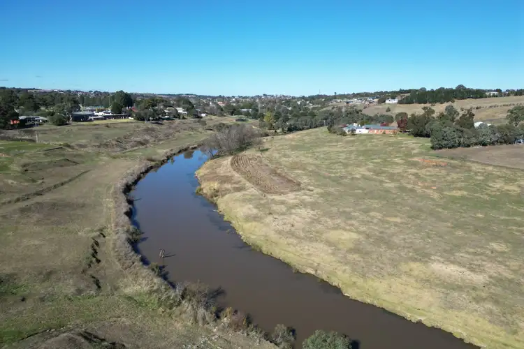 1 Meagher Street, Yass NSW 2582
