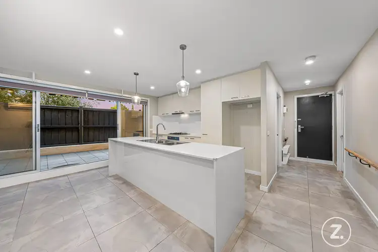 Fourth view of Homely apartment listing, 1/122 Mitcham Road, Donvale VIC 3111