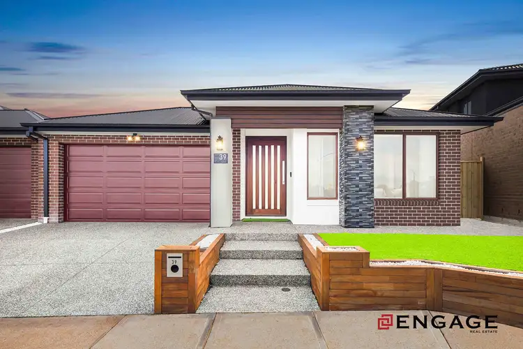 39 Franca Avenue, Fraser Rise VIC 3336