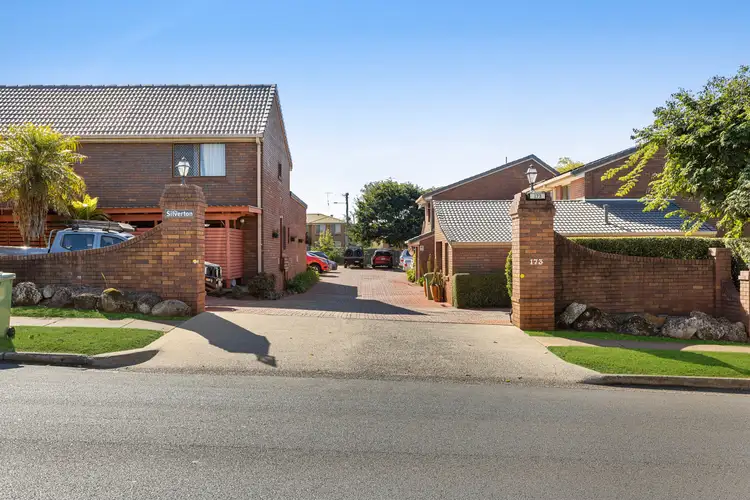 4/173 North Street, Rockville QLD 4350