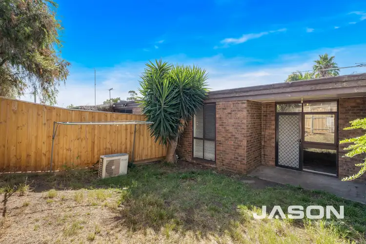 2/58 Sharps Road, Tullamarine VIC 3043