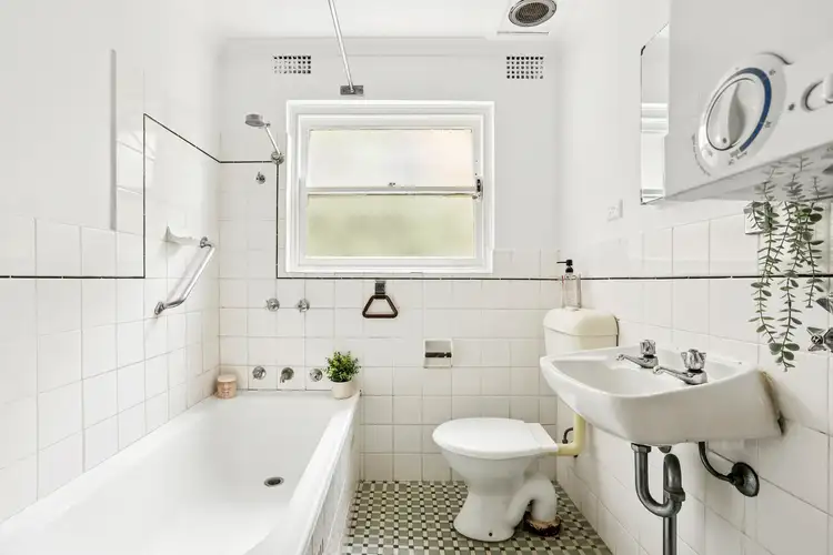 Fifth view of Homely unit listing, 5/122 Frederick Street, Ashfield NSW 2131