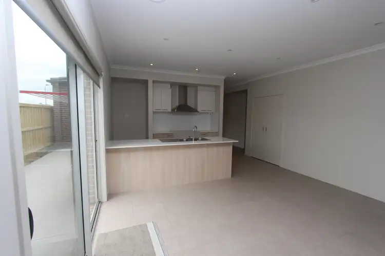 Fifth view of Homely house listing, 4 Josie Lane, Cranbourne East VIC 3977