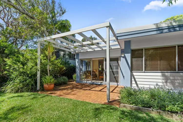 51 Newman Avenue, Blueys Beach NSW 2428