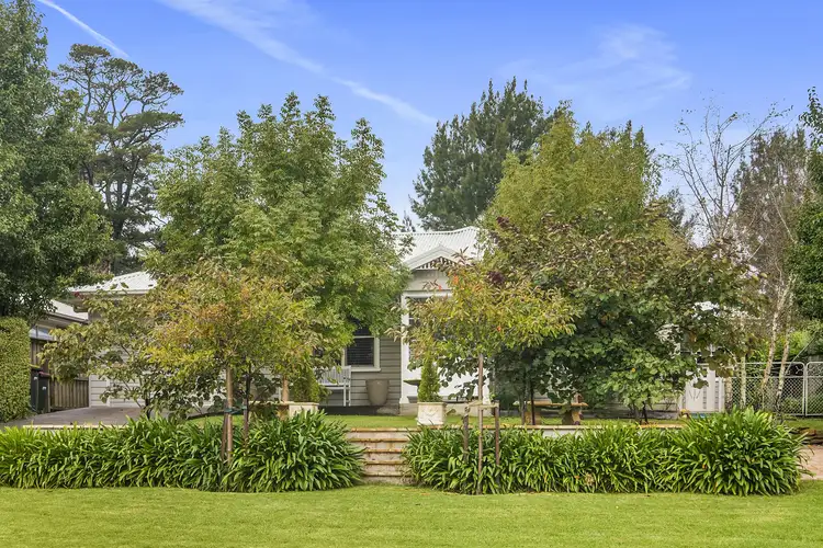 25 Gibbons Road, Moss Vale NSW 2577