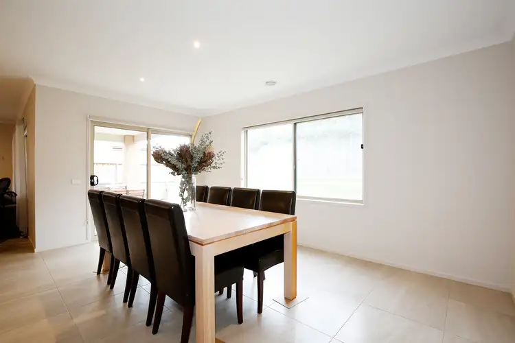 Fourth view of Homely house listing, 8 Nutmeg Close, Berwick VIC 3806