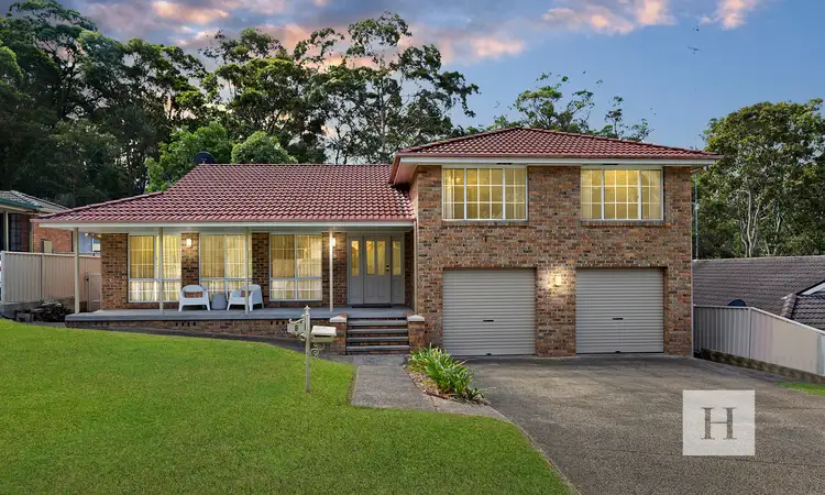 8 Chevron Close, Floraville NSW 2280