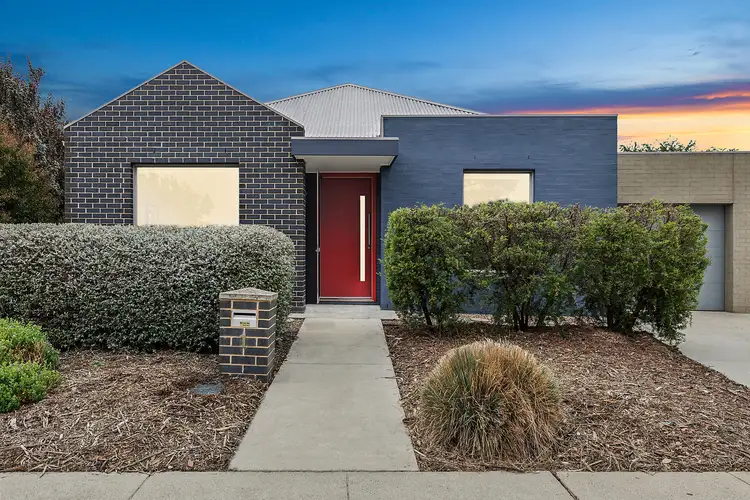 1 Eric Wright Street, Forde ACT 2914