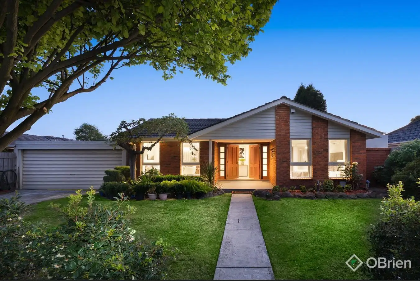 Main view of Homely house listing, 18 Amblecote Crescent, Mulgrave VIC 3170