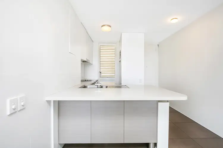 4/361A Bronte Road
