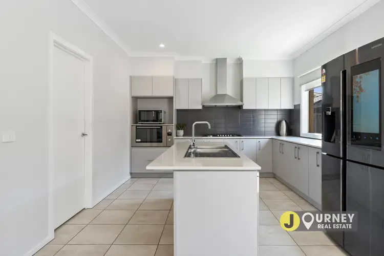 Fifth view of Homely house listing, 8 Goodia Street, Wollert VIC 3750