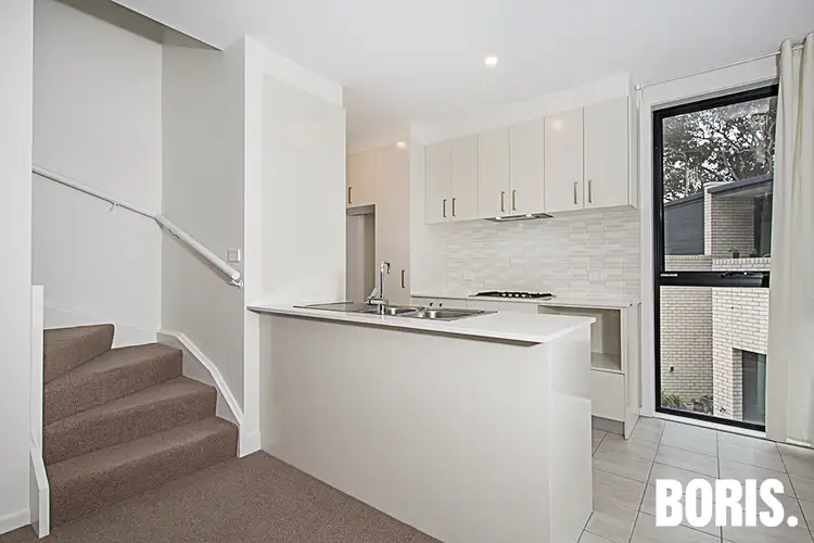 22/135 Easty Street, Phillip ACT 2606