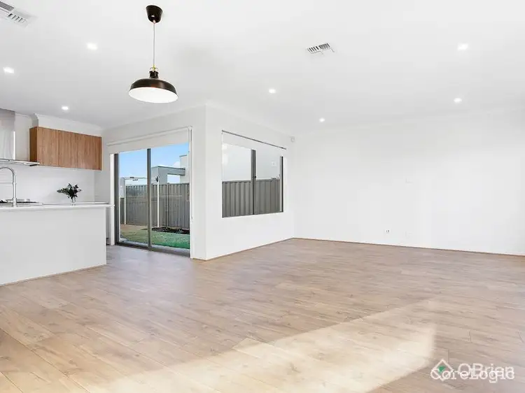 Third view of Homely house listing, 6 Twickenham Walk, Strathtulloh VIC 3338