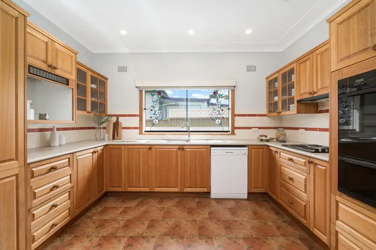 Fourth view of Homely house listing, 6 Edinburgh Close, Woolooware NSW 2230