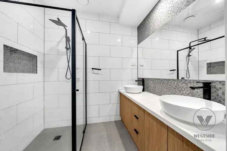 Fifth view of Homely house listing, 4 Lahore Close, Tarneit VIC 3029