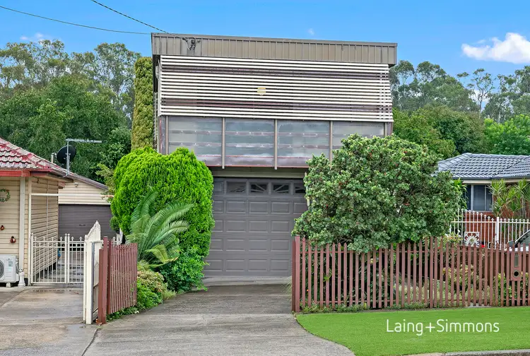13 Leighton Street